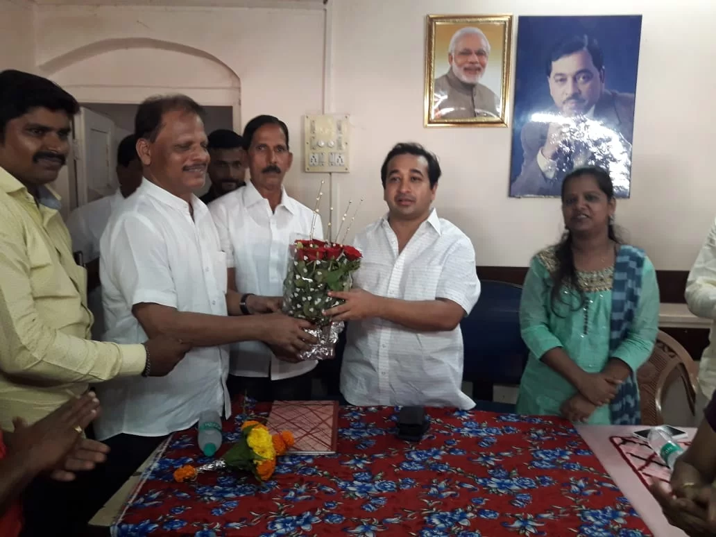<em>डॉ.डी.वाय पाटील साखर कारखान्यांत बँक प्रतिनिधी पदी संचालक दिलीप रावराणे यांची निवड…</em>