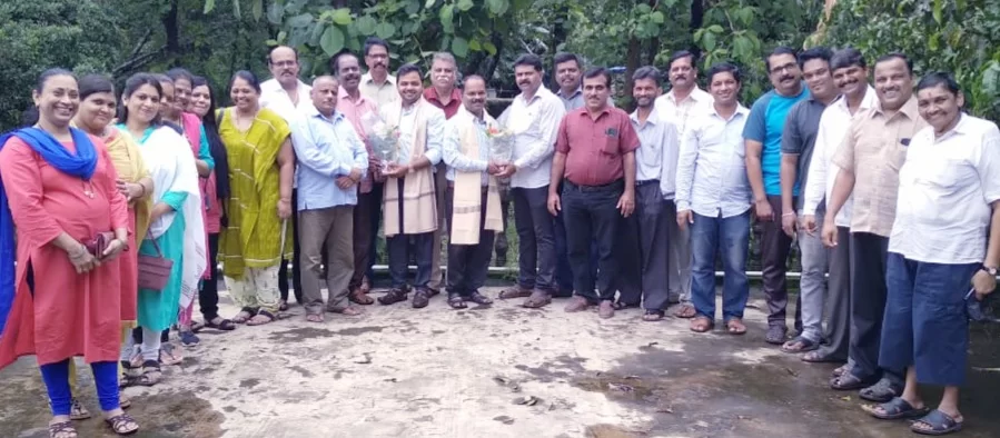 पत्रकार दाजी नाईक व दिपेश परब यांचा वेंगुर्ले भाजपाच्या वतीने सत्कार.