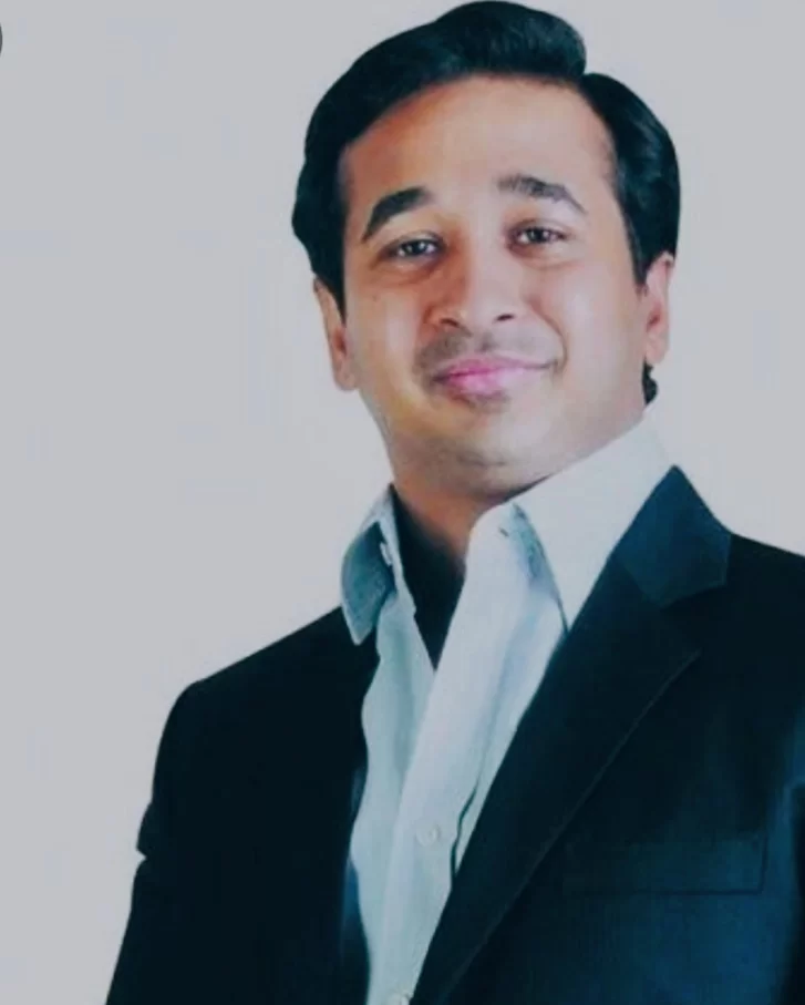 आमदार नितेश राणे यांच्या नेतृत्वाखाली पार पडलेल्या आढावा बैठकीत भाजप भटके विमुक्त आघाडी जिल्हाध्यक्ष तथा सडूरे शिराळे ग्रामपंचायत सदस्य नवलराज काळे यांनी वेधले लक्ष..!