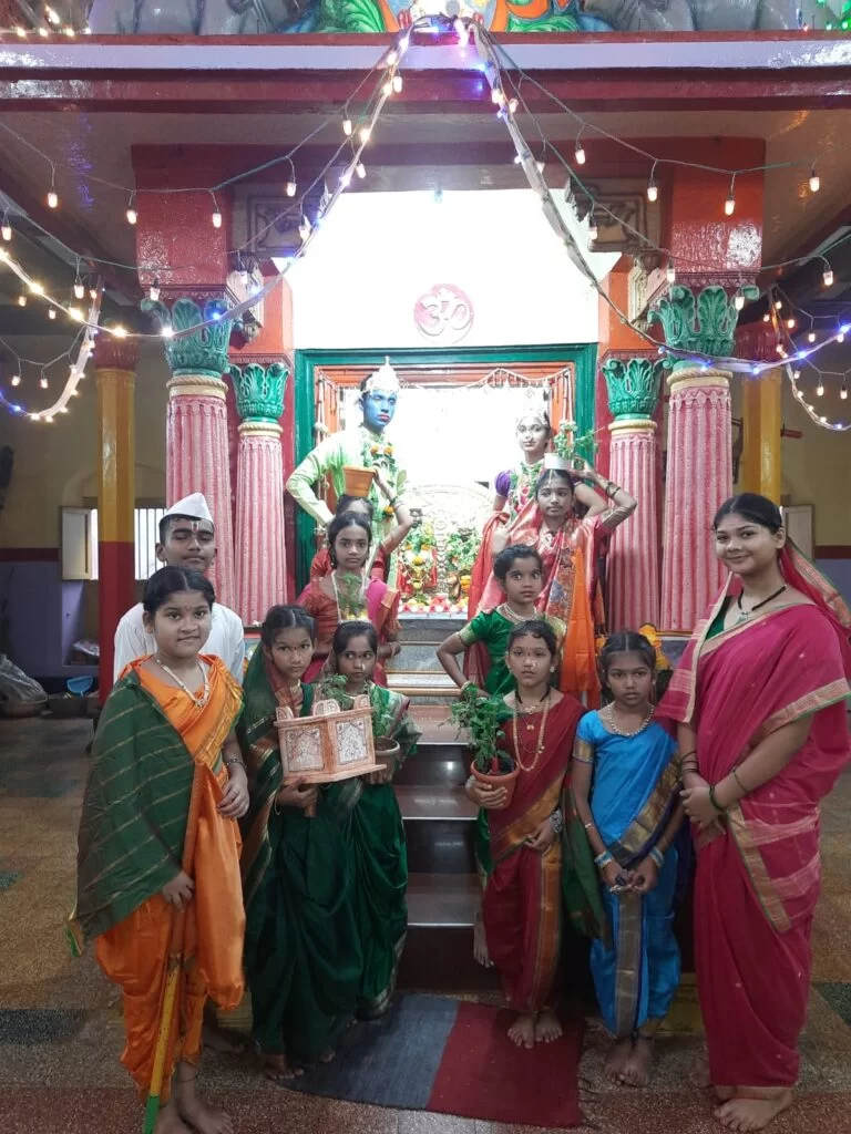 नाबर स्कूल चे बालवारकरी रंगले 'जय हरी विठ्ठल' च्या गजरात अन दुमदुमली बांदा नगरी..!