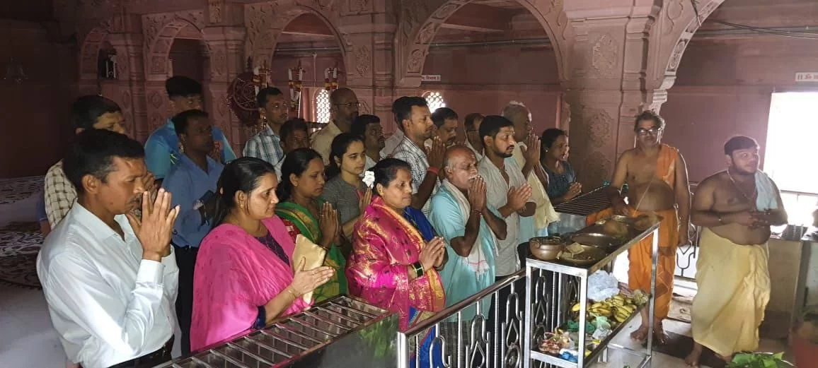 <em>पूरस्थिती, नैसर्गिक आपत्ती, तसेच रोग, महामारी यातून संकट निवारण होण्यासाठी श्री बांदेश्वर मंदिरात लघुरुद्र…!</em>