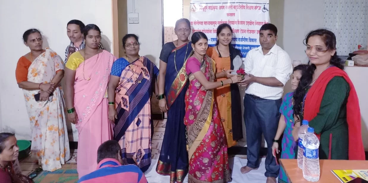 सिंधुदुर्ग साईकृपा दिंव्याग शक्ती कसाल या संस्थेमार्फत दिव्यांगासाठी उद्योग विकास निवारा केंद्र सुरू.