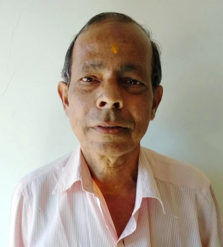 माजी सरपंच सतीश प्रभू यांचे निधन.