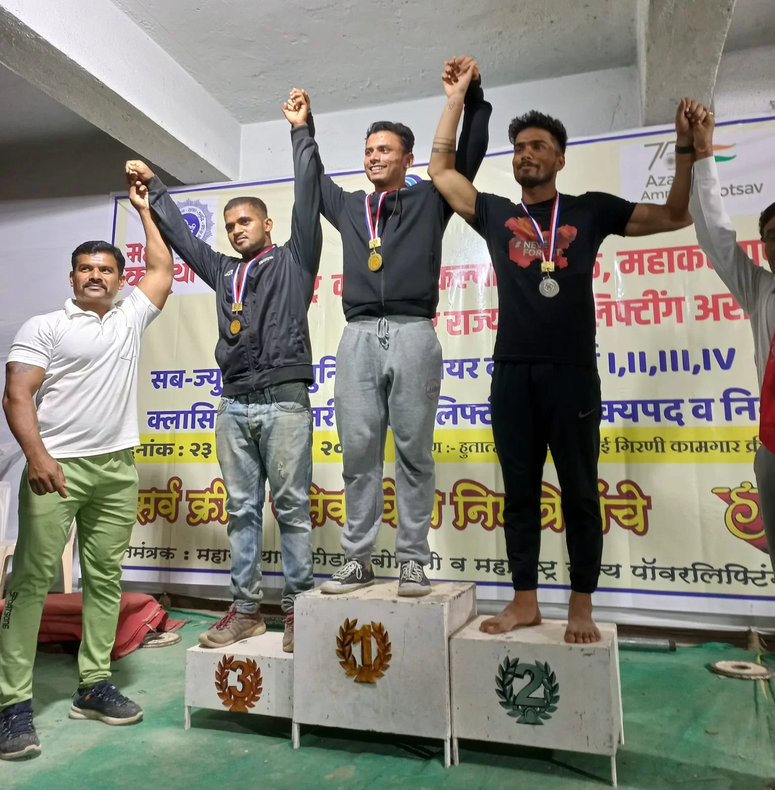 भालावल येथील युवकाचे पाॅवरलिफ्टींग स्पर्धत सुवर्ण पदक.