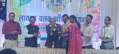 रक्तमित्र बाबली गवंडे यांचा लायन्स क्लबतर्फे विशेष सन्मान..!