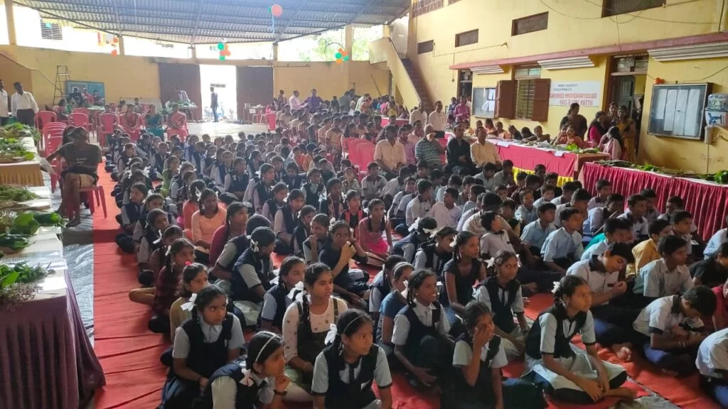कट्टा येथे तालुकास्तरीय रानभाजी महोत्सव उत्साहात..!