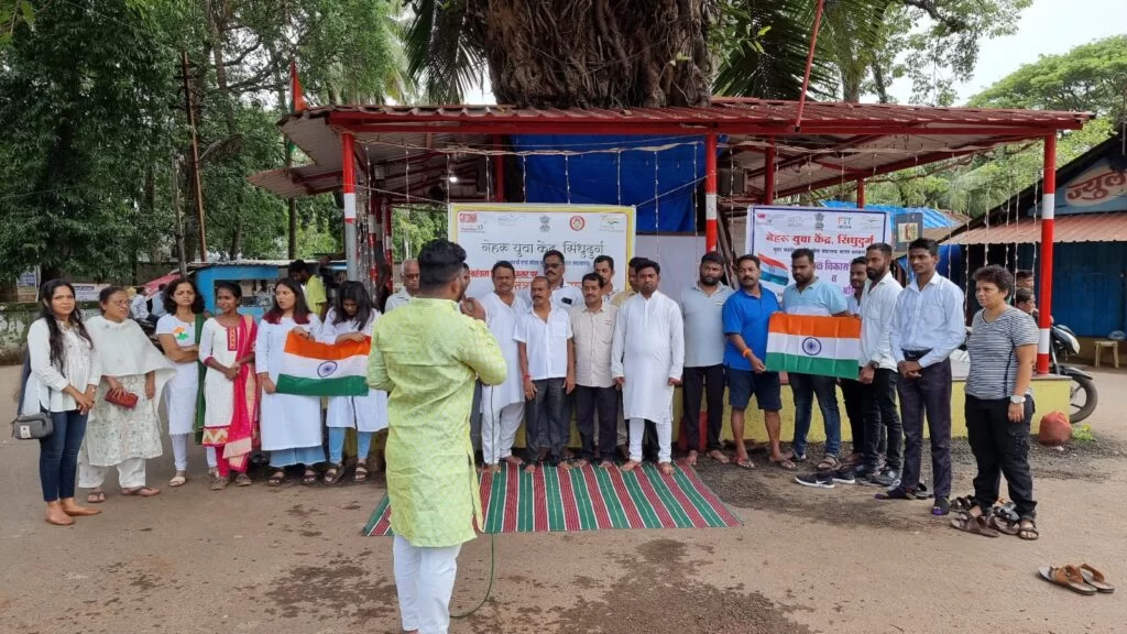 <em>नेहरू युवा केंद्र सिंधुदुर्ग व The Blue Wings युवा मंडळा तर्फे स्वातंत्र्य दिन साजरा….!</em>