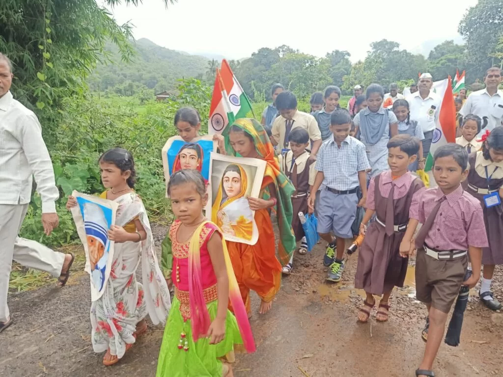 <em>75 व्या स्वातंत्र्य दिनाच्या अमृत महोत्सवाचे औचित्य साधून ग्रुप ग्रामपंचायत सडूरे शिराळे कडून विविध कार्यक्रमांचे आयोजन….!</em>