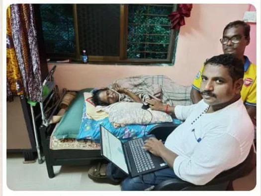 बापर्डे ग्रामपंचायतीकडून घरोघरी जावून पीएम किसान योजनेच्या लाभार्थ्यांची 'ई केवायसी'..!