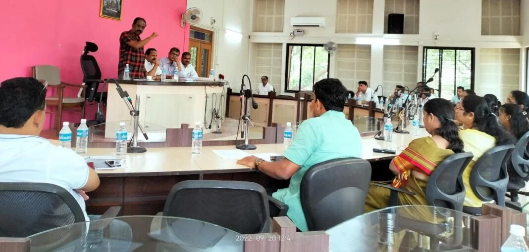 डी. पी. प्लॅन कमिटीत विरोधी व्यक्तींना पण स्थान देणार ; नगराध्यक्ष समीर नलावडेंची मोठी घोषणा.