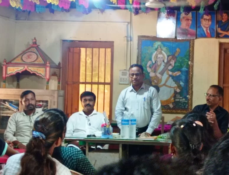 पळसंब शासकीय कर्मचारी घडविणारा गाव बनेल - बाबू घाडीगांवकर.