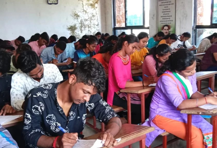 गुरुकुल ॲकॅडमीच्या मोफत पोलीस भरती  मार्गदर्शन शिबीराला उत्स्फूर्त प्रतिसाद.