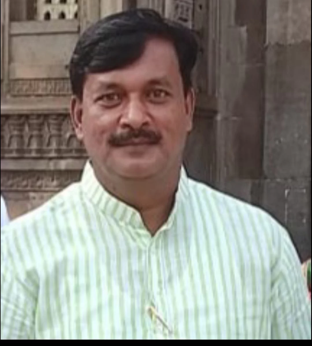 धनगर समाज व इतर जाती जमातीतील जात पडताळणी प्रमाणपत्र त्वरीत मिळावीत - प्रवीण काकडे.               