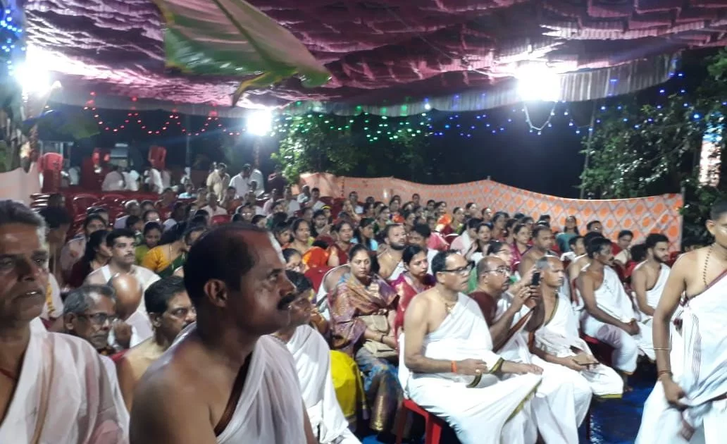 अध्यात्मिक उन्नतीसाठी साधना व सत्संग करायचे श्री श्री वामनाश्रम स्वामी यांचे आवाहन.