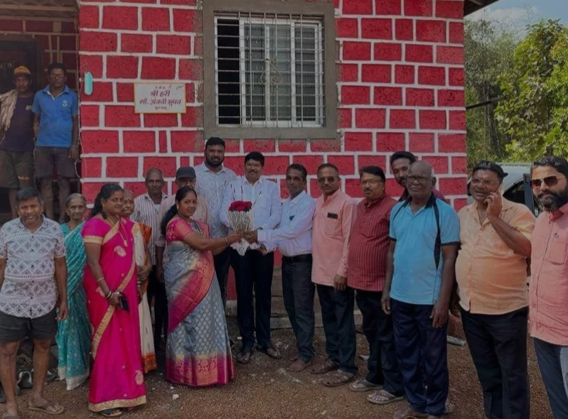 सावडावमधील अनेक कार्यकर्त्यांचा बाळासाहेबांच्या शिवसेना पक्षात प्रवेश.