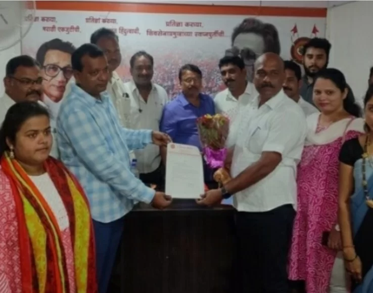 ग्रा.पं. निवडणुकीत बाळासाहेबांच्या शिवसेनेचे गावगावातील अस्तित्व दिसेलच ; समन्वयक व निरीक्षक सुनील पारकर यांचा विश्वास.