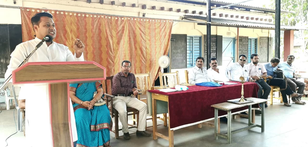 मसुरे येथील शासकीय स्पर्धा परीक्षा मार्गदर्शन शिबिराला उत्स्फूर्त प्रतिसाद.