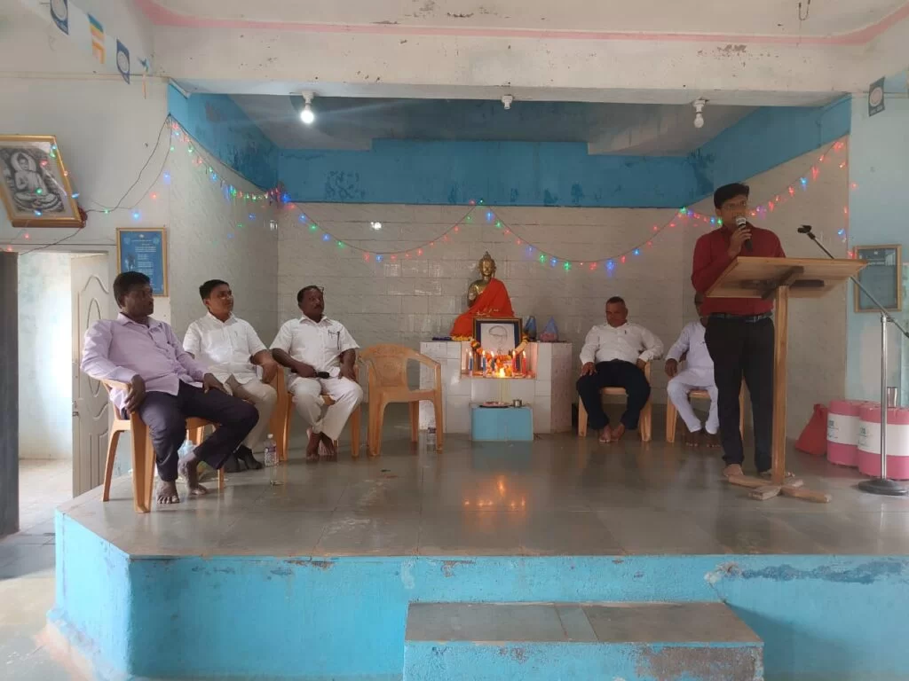 महापरिनिर्वाण दिनानिमित्त वाडा येथे डाॅ.बाबासाहेब आंबेडकर यांना अभिवादन.