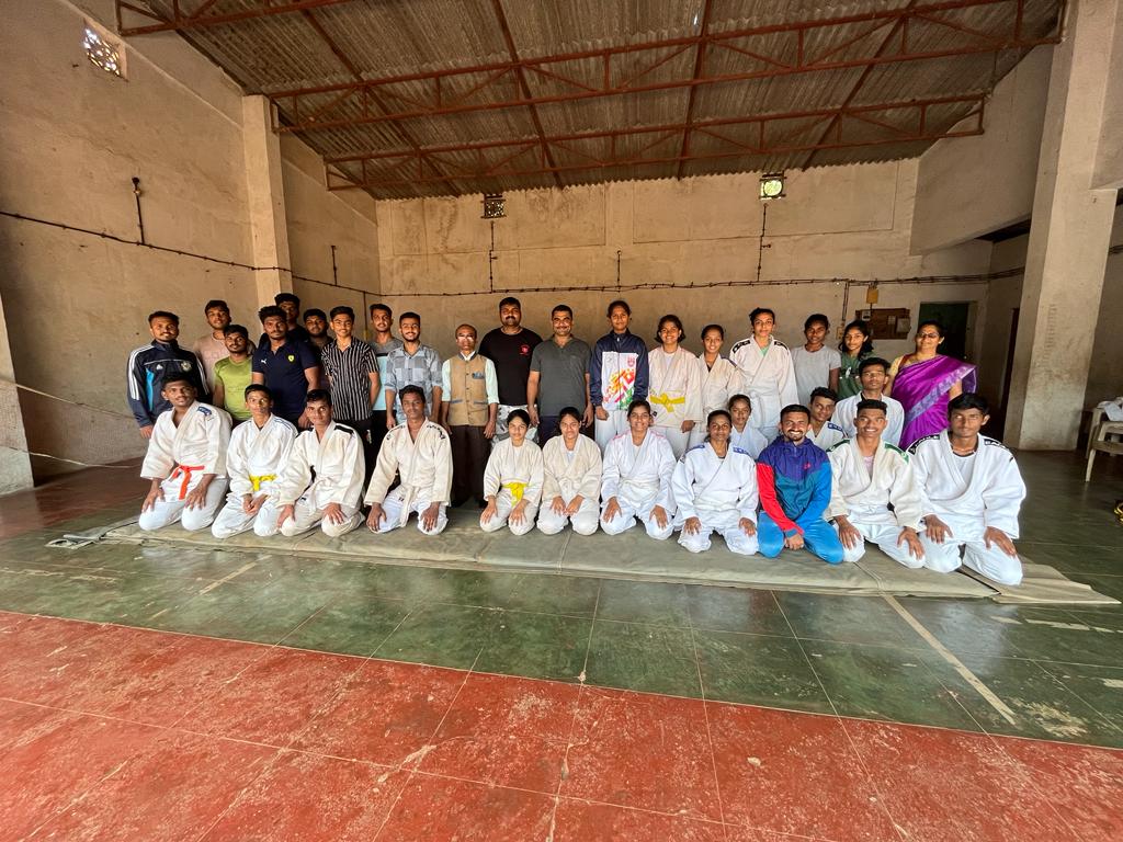 सिंधुदुर्गातील १२ ज्युदोपटू कोल्हापूरातील राज्यस्तरीय स्पर्धेसाठी पात्र.