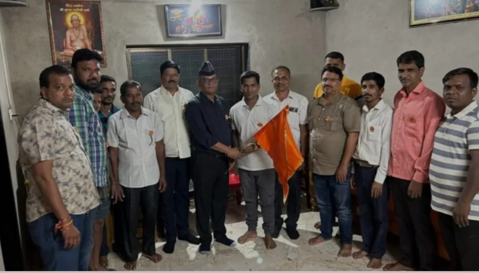 डामरे गावात बाळासाहेबांची शिवसेना पक्षाचे वाढले प्राबल्य..!