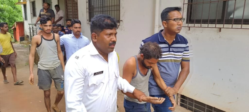बांदा शहरात बंद फ्लॅट फोडून चोरी करण्याचा प्रयत्न अयशस्वी..!