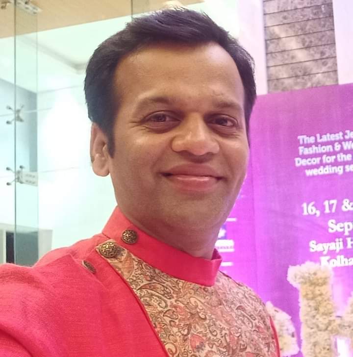 महाराष्ट्र भूषण पत्रकार व वृत्तनिवेदक ॠषी श्रीकांत देसाई यांना अटल प्रतिष्ठानचा उत्कृष्ट पत्रकारिता पुरस्कार झाला जाहीर.