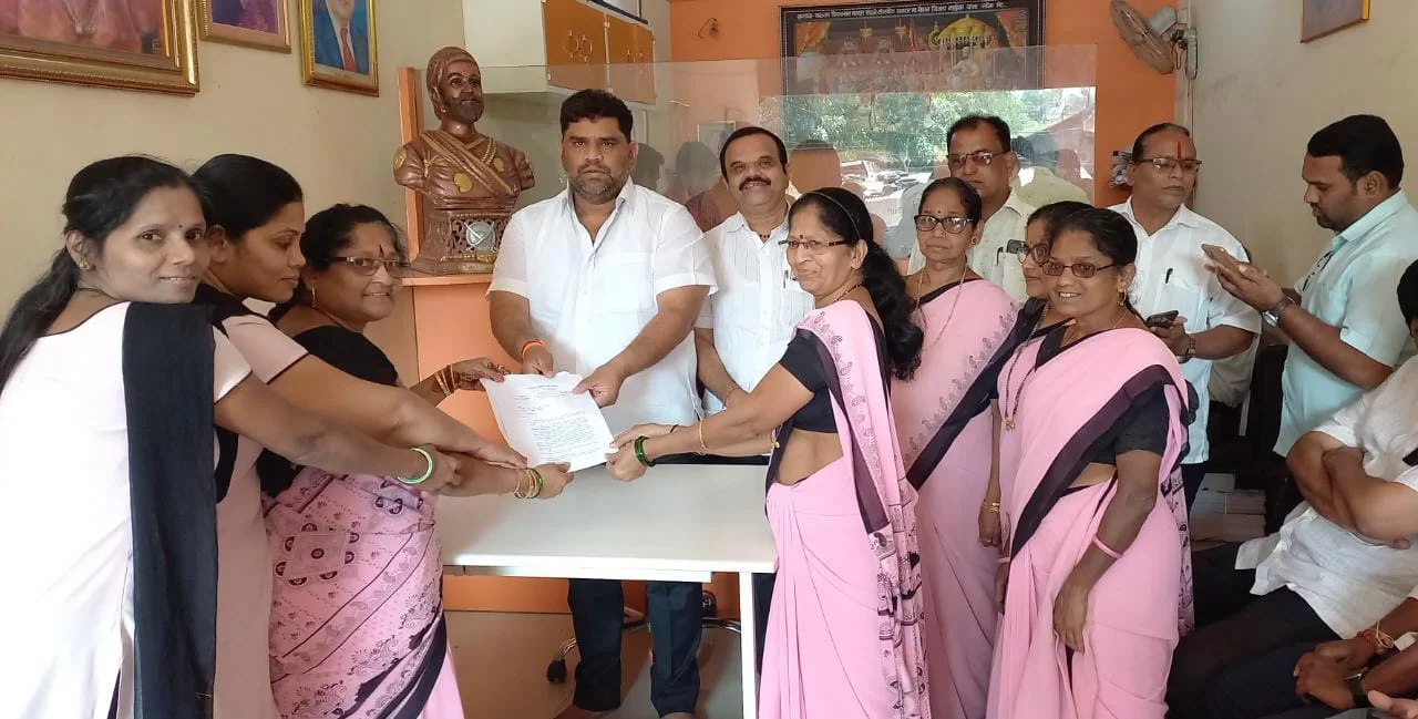 अंगणवाडी कर्मचारी सभा (महाराष्ट्र) कुडाळ प्रकल्पांतर्गत तालुका संघटनेने आमदार वैभव नाईक यांची घेतली भेट.