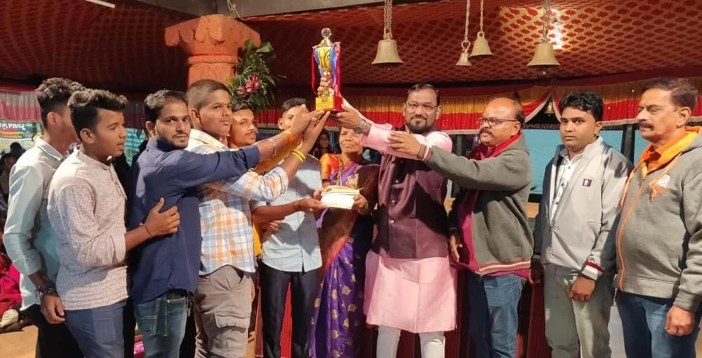 वडाचापाट भजनस्पर्धेत हरकुळ बुद्रुकचे 'श्री गांगेश्वर प्रासादिक भजन मंडळ' ठरले अव्वल.!
