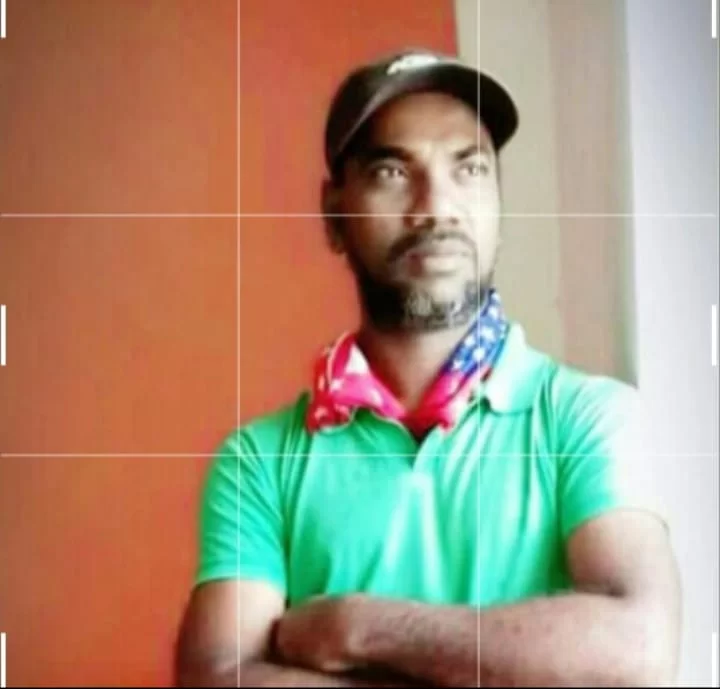 सरमळकर 'दुखावलेत की पेटून उठलेत अशा चर्चेला उधाण ; सरमळकरांचे 'आप' मध्ये जायचे संकेत.