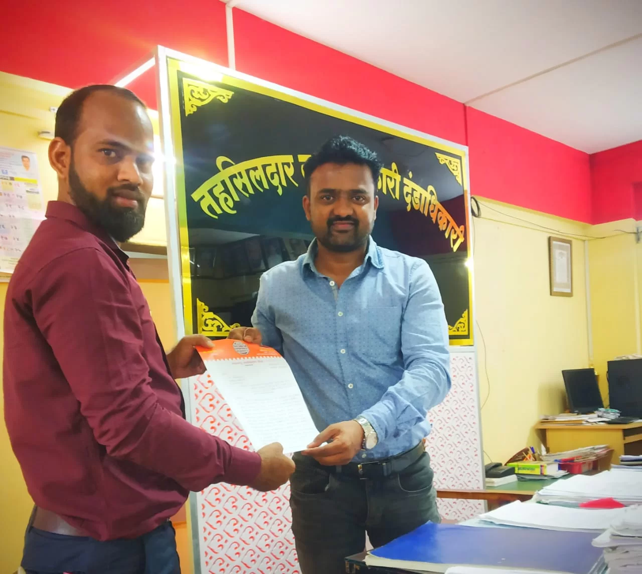 सावंतवाडी तालुक्यातील महा-ई-सेवा केंद्र व आपले सरकार यामध्ये मोठ्या प्रमाणात जनतेची आर्थिक लूट केली जाते मनसेचे माजी तालुकाध्यक्ष गुरुदास गवंडे यांचा आरोप