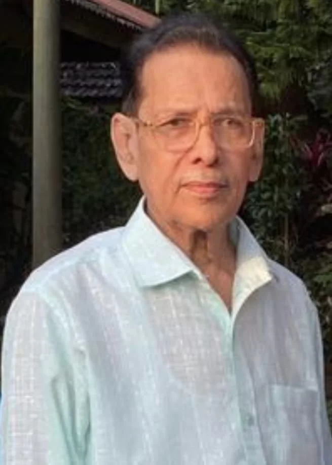 आचरा काझीवाडी येथील एस्. के. काझी वाचनालयाचे कार्याध्यक्ष आणि टोपिवाला हायस्कूलचे सेवा निवृत्त शिक्षक रियाजुध्दीन काझी यांचे निधन