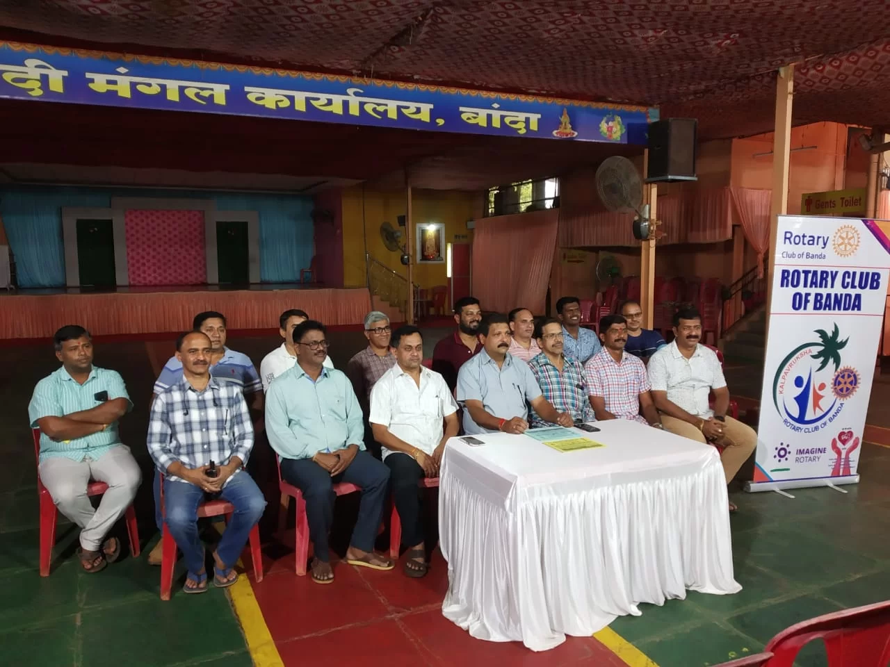 बांदा आनंदी मंगल कार्यालयात मोफत आरोग्य तपासणी शिबिर