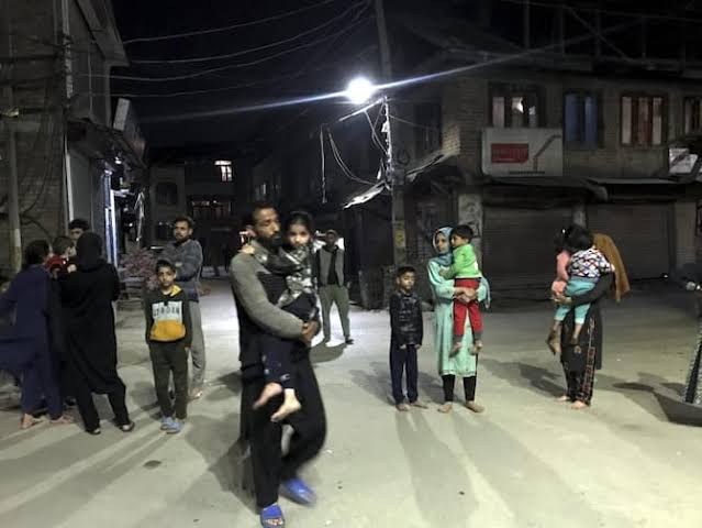भूकंपाच्या धक्क्यांनी हादरला दिल्लीसह उत्तर भारत ; भूकंपाचे केंद्र तुर्कमेनिस्तान..!