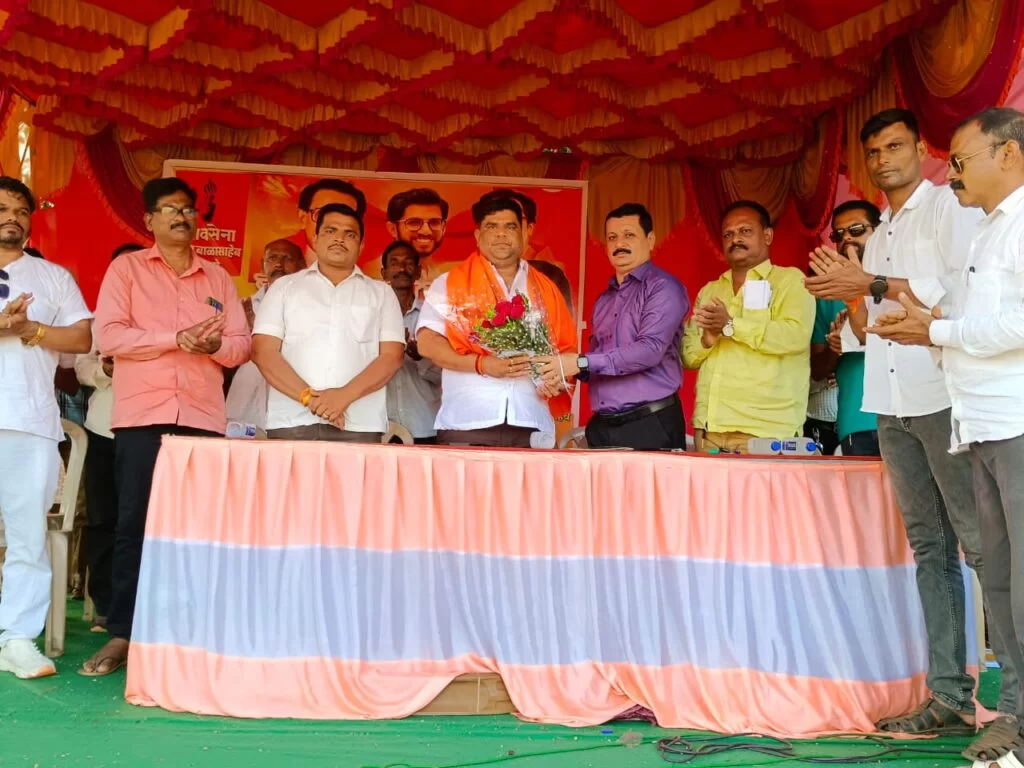जेष्ठ शिवसेना नेते कै.जयवंत परब यांच्या स्मरणार्थ मसुरे प्रिमिअर लीग क्रिकेट स्पर्धेत वर्षा वॉरियर देवबाग संघाने पटकावले जेतेपद ; रॉयल मालवणी संघ ठरला उपविजेता.