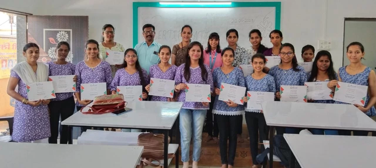 फ्लोरेट कॉलेज मुळे फॅशन डिझायनिंग मध्ये नवीन उद्योजक निर्माण होणार : सुप्रसिद्ध अभिनेत्री दिक्षा पुरळकर.