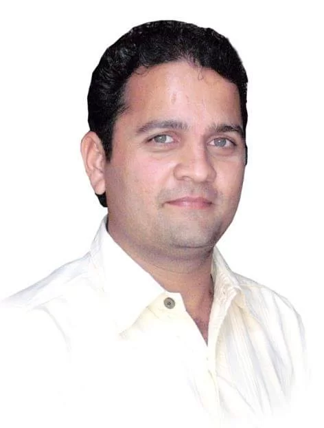 मळेवाड-कोंडुरे उपसरपंच हेमंत मराठे आक्रमक ; उपोषणाचा दिला इशारा.