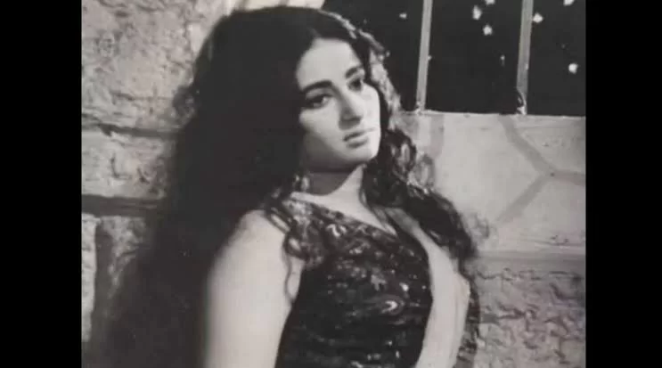 ज्येष्ठ अभिनेत्री आशा नाडकर्णी कालवश ; मराठी व हिंदी सिनेमात होते उल्लेखनीय योगदान.