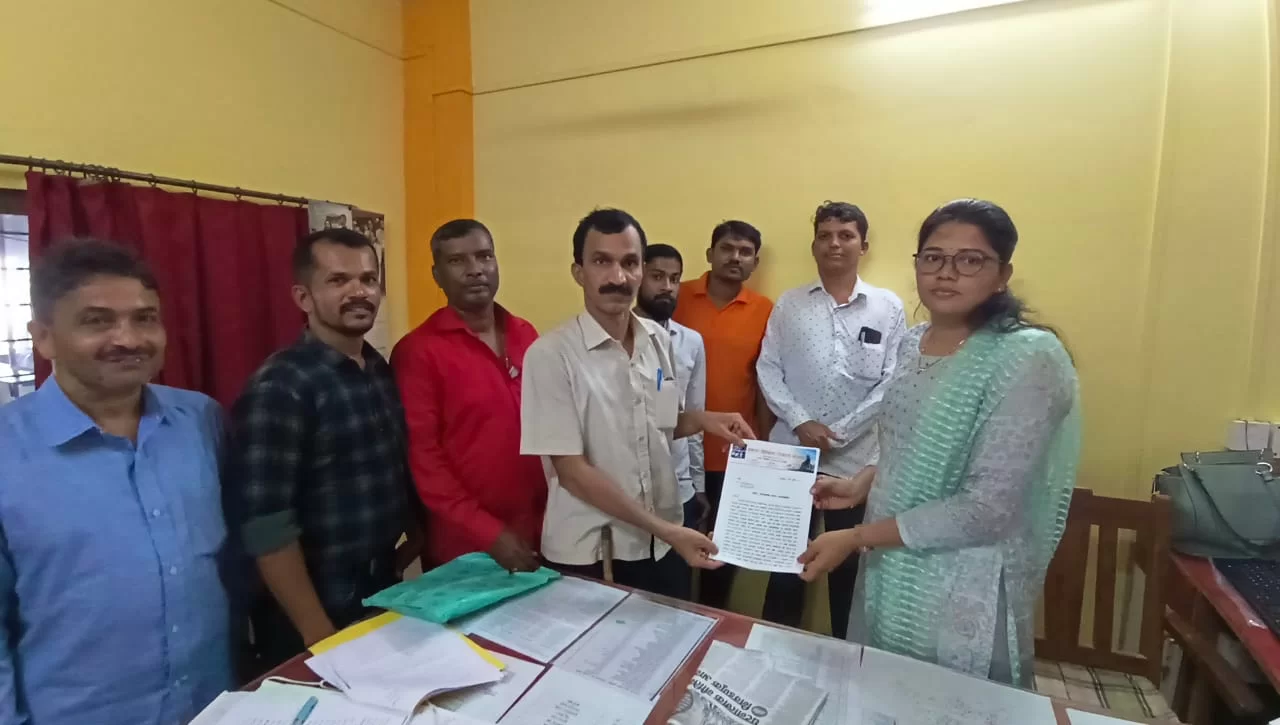 सिंधुदुर्ग जिल्ह्यातील दिव्यांग बांधवांचा आमरण उपोषणाचा इशारा ; लोक प्रतिनिधी व प्रशासनाबद्दल नाराजी व्यक्त करत दिले लेखी निवेदन.