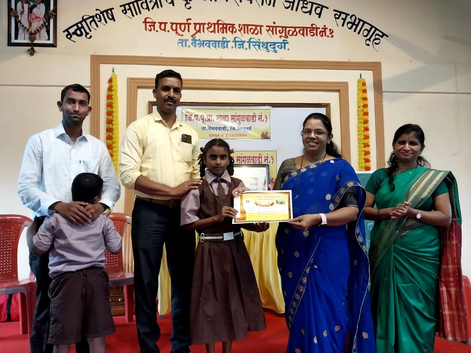 जिल्हा परिषद प्राथमिक शाळा क्रमांक 1 सांगुळवाडी  ,ता.वैभववाडी   मध्ये  आदरणीय लोकमान्य टिळक पुण्यतिथी आणी लोकशाहीर आण्णाभाऊ साठे  जयन्ती  निमित्त वक्तृत्व स्पर्धा