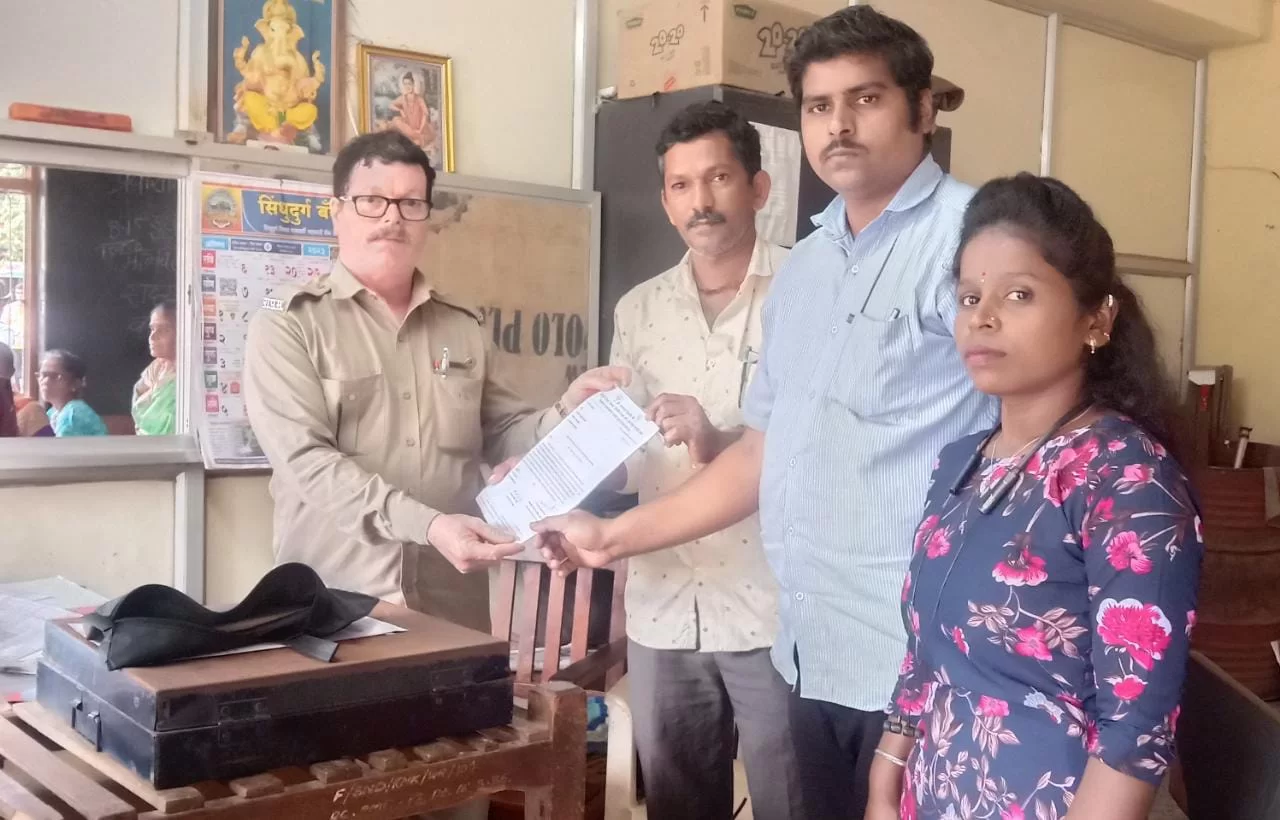 वैभववाडी (सडुरे तांबळघाटी) मार्गे कुर्ली अश्या नवीन बस फे-या चालू करा व सडूरे शिराळे मार्गावरील बस वेळापत्रकानुसार सोडा-अन्यथा संघर्ष अटळ