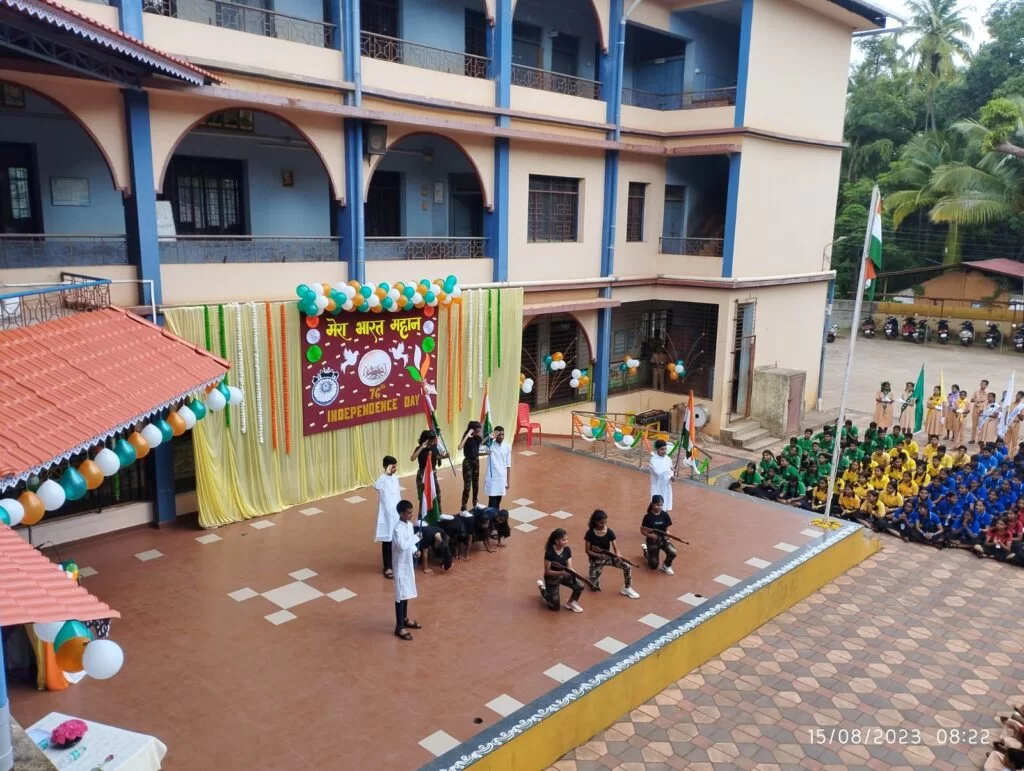 रोझरी इंग्लिश स्कूलमध्ये विविध सांस्कृतीक कार्यक्रमांसह स्वातंत्र्य दिन सोहळा संपन्न .