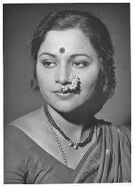 ज्येष्ठ अभिनेत्री सीमा देव कालवश.