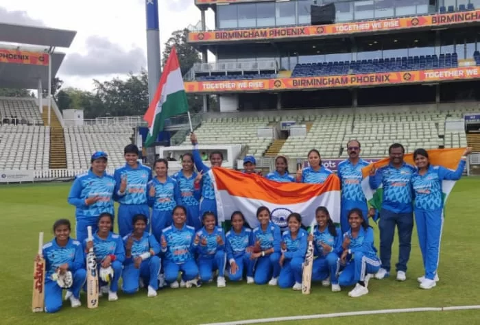 केवळ ४ थ्या षटकांत ऑस्ट्रेलियाला हरवत भारतीय महिलांनी जिंकले ऐतिहासिक सुवर्णपदक..!