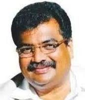 आजपासून गणेशोत्सव संपेपर्यंत मुंबई-गोवा महामार्गावर अवजड वाहतूक बंद ; सार्वजनिक बांधकाम मंत्री रवींद्र चव्हाण.