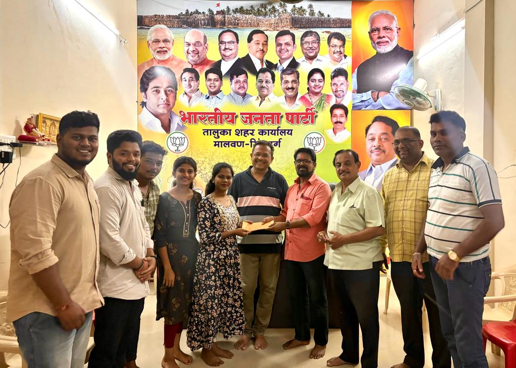 दिल्लीत प्रजासत्ताक दिनाला 'वंदे भारतम्' कार्यक्रमात सिंधुदुर्गातील ५ मुली सादर करणार मराठी संस्कृतीचा अविष्कार ; भाजपा नेते माजी खासदार निलेश राणे यांनी विद्यार्थिनींना  आर्थिक मदत करत दिल्या शुभेच्छा.