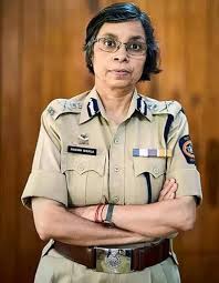 महाराष्ट्र राज्याच्या पोलीस महासंचालक पदावर रश्मी शुक्ला ; ठरल्या पहिल्या पोलिस महासंचालक..!
