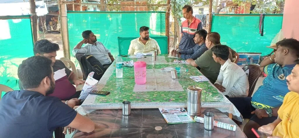 मालवणात भाजयुमो सरचिटणीस सौरभ ताम्हणकर यांच्या नेतृत्वाखाली 'गांव चलो' अभियान ; गवंडीवाडा येथे जाणून घेतल्या नागरिकांच्या समस्या.