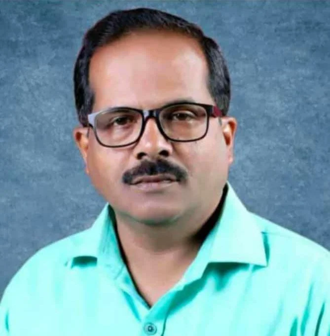 शिवडाव माध्यमिक विद्यालयाचे मुख्याध्यापक श्री. राजेश वाळके कालवश.