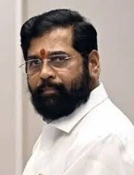 मुख्यमंत्री एकनाथ शिंदे यांच्या संवेदनशीलतेचा पुन्हा प्रत्यय ; मुख्यमंत्री वैद्यकीय सहाय्यता कक्षाच्या माध्यमातून २८,००० हून अधिक गंभीर रुग्णांचे वाचले प्राण.