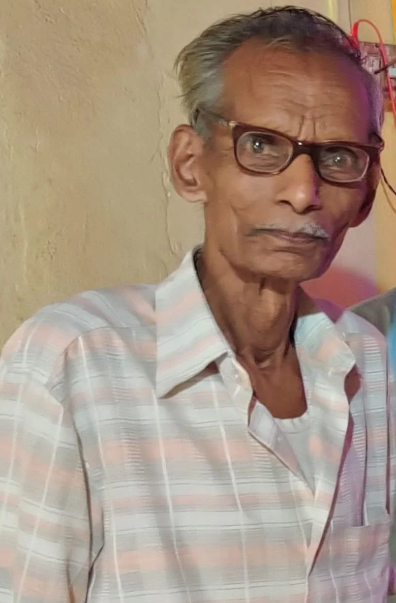 चाफेड - पिंपळवाडी येथील ज्येष्ठ गणेश मूर्तिकार वामन मेस्त्री यांचे निधन.